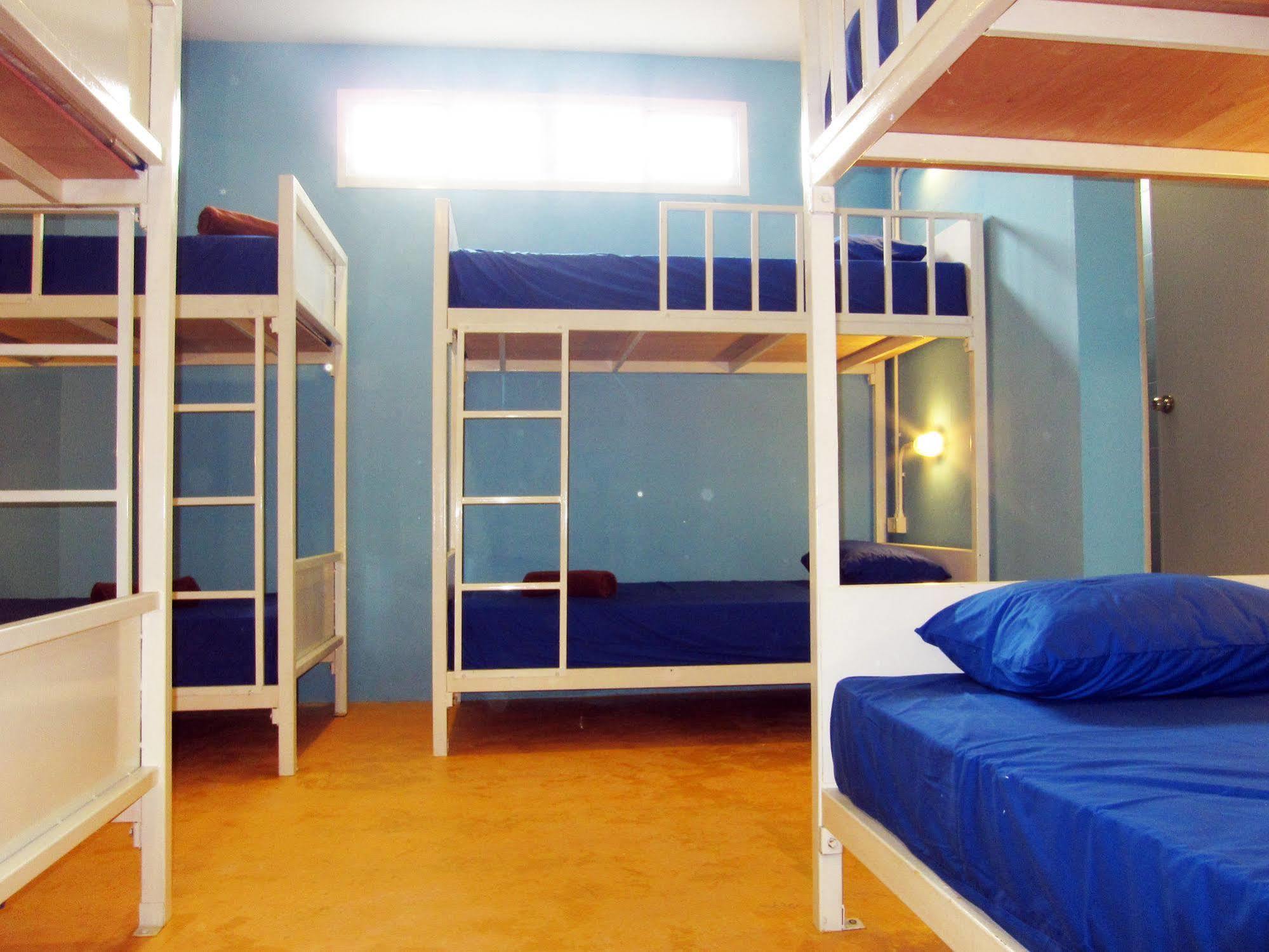 Treechart Hostel Тонгсала Екстериор снимка